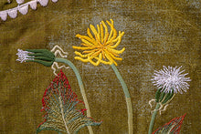 Load image into Gallery viewer, Animalium