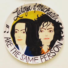 Load image into Gallery viewer, Commemorative Plates Based On Conspiracy Theories